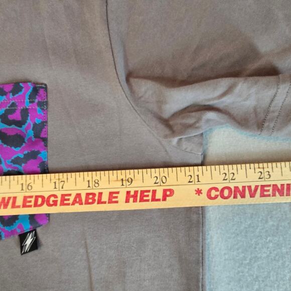 Tactical Distr. Tropical Leopard Print Dean Pocket Men's Short Sleeve T-Shirt - Picture 5 of 7